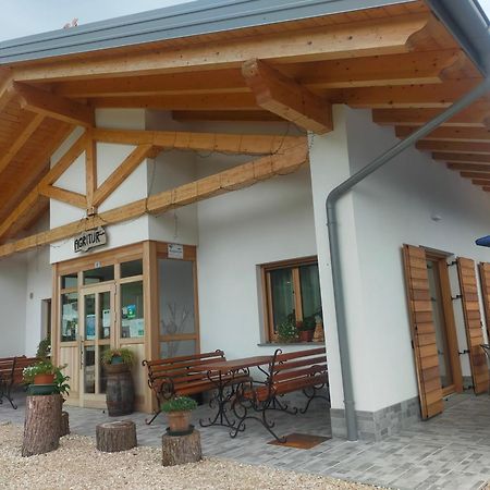 Agritur Maso Flonkeri Bed & Breakfast Bosentino ภายนอก รูปภาพ