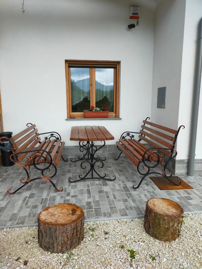 Agritur Maso Flonkeri Bed & Breakfast Bosentino ภายนอก รูปภาพ