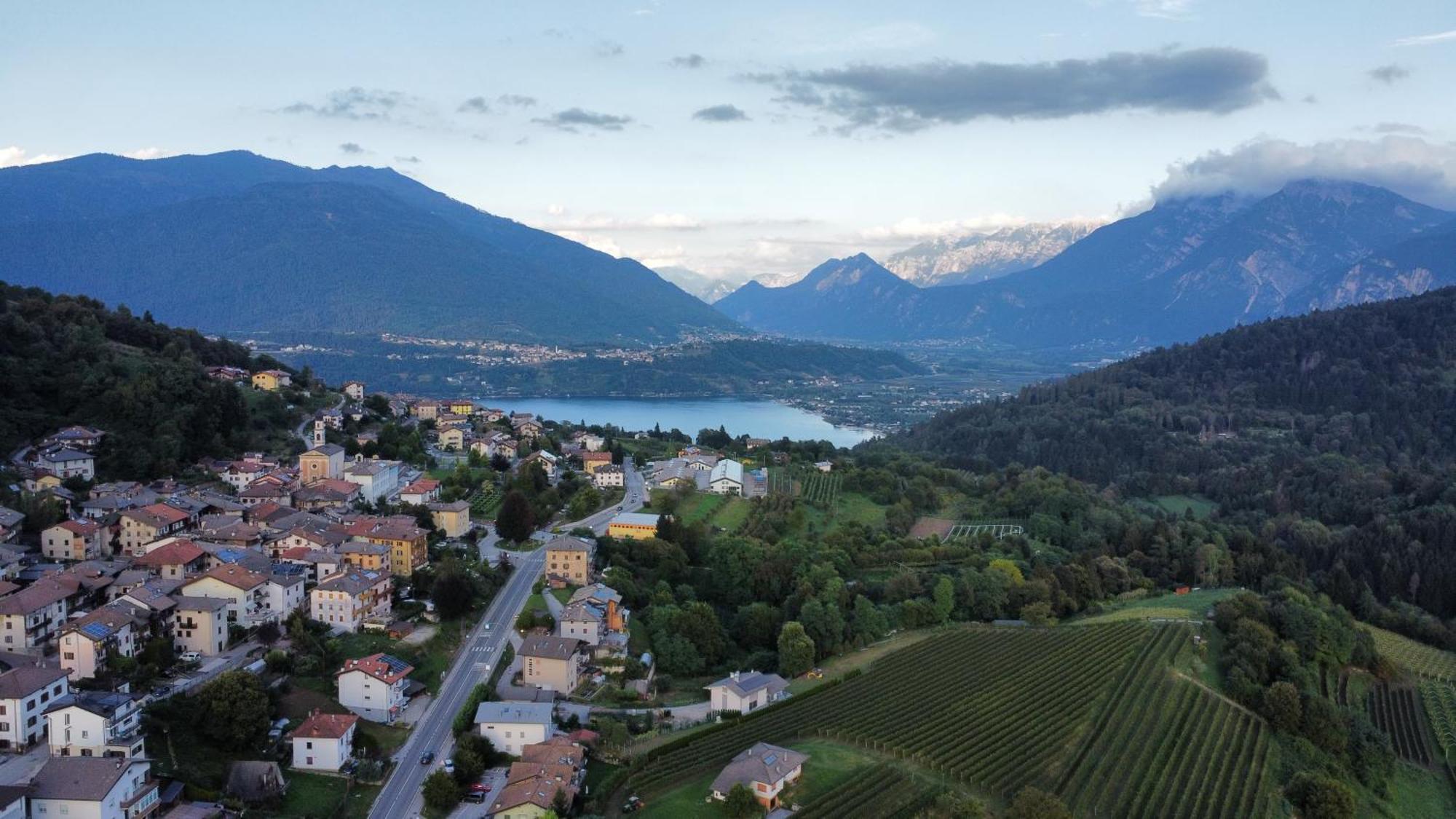 Agritur Maso Flonkeri Bed & Breakfast Bosentino ภายนอก รูปภาพ